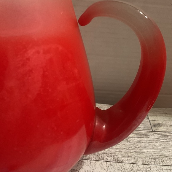 Vintage 1960’s Red Blendo Pitcher West Virginia 2 quart gold foil trim ❤️ - Picture 6 of 10